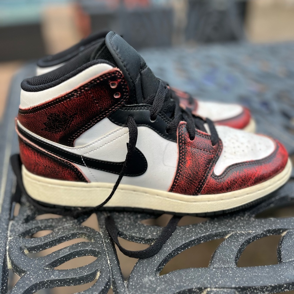 Nike Air Jordan retro size 6.5